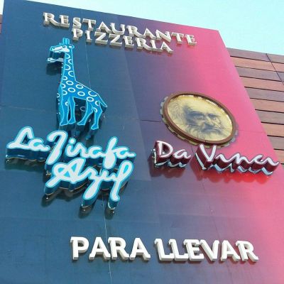 La Jirafa Azul