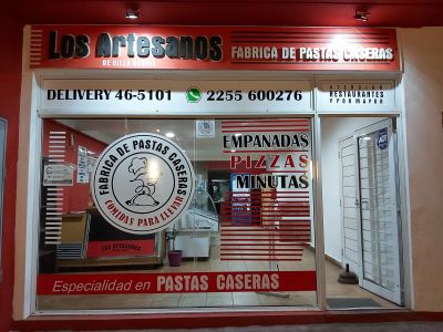 Los Artesanos