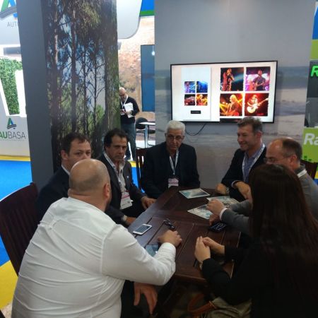 CONVENIO CON LA UNIVERSIDAD DE EZEIZA EN BENEFICIO DEL AEROPUERTO DE VILLA GESELL