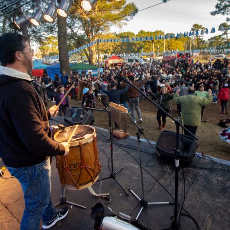 La Criolla: El Latir de la Tradici&oacute;n bajo el Cielo de Villa Gesell